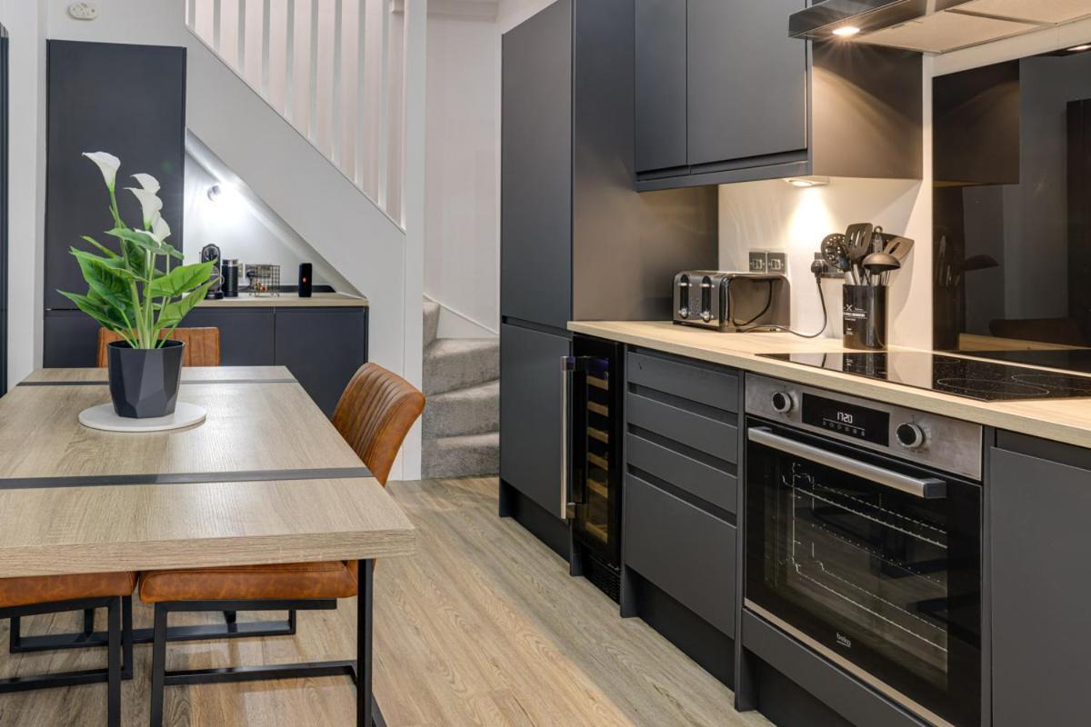 Beam End Snainton - Modern 2-Bedroom Stone Cottage מראה חיצוני תמונה