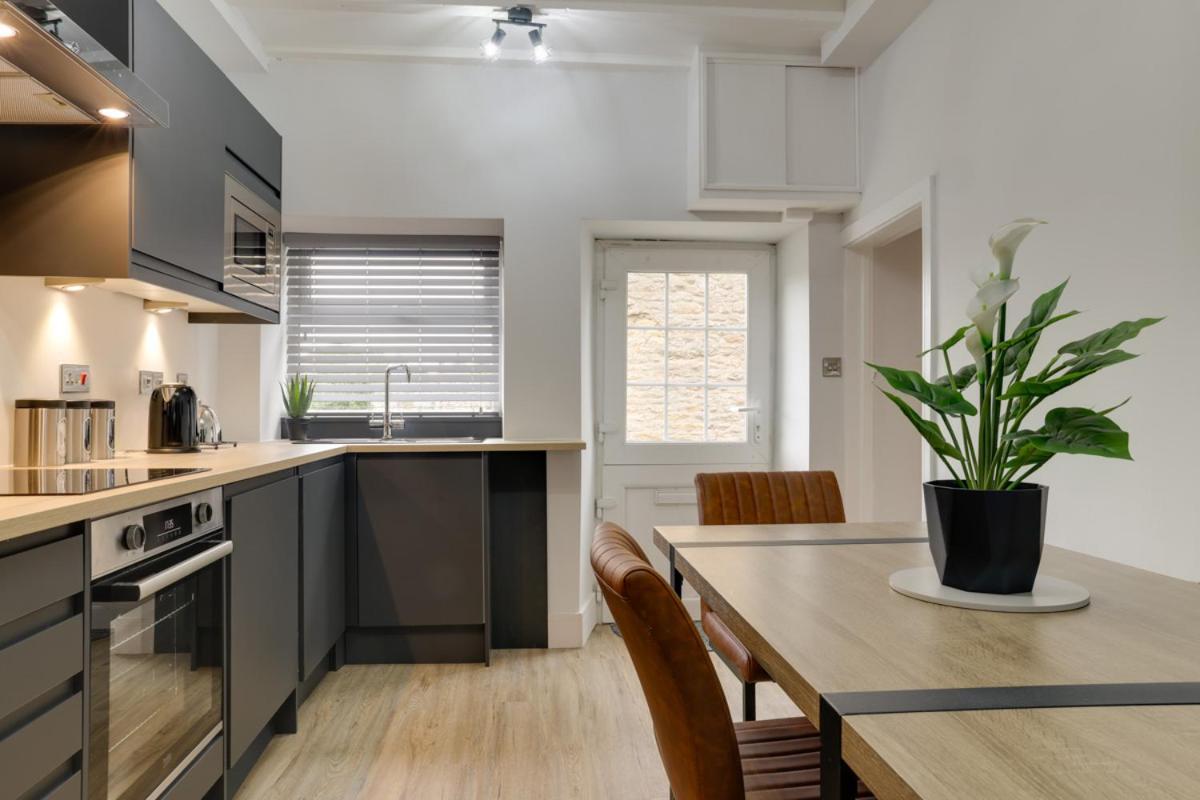 Beam End Snainton - Modern 2-Bedroom Stone Cottage מראה חיצוני תמונה