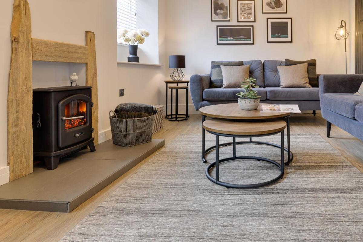 Beam End Snainton - Modern 2-Bedroom Stone Cottage מראה חיצוני תמונה